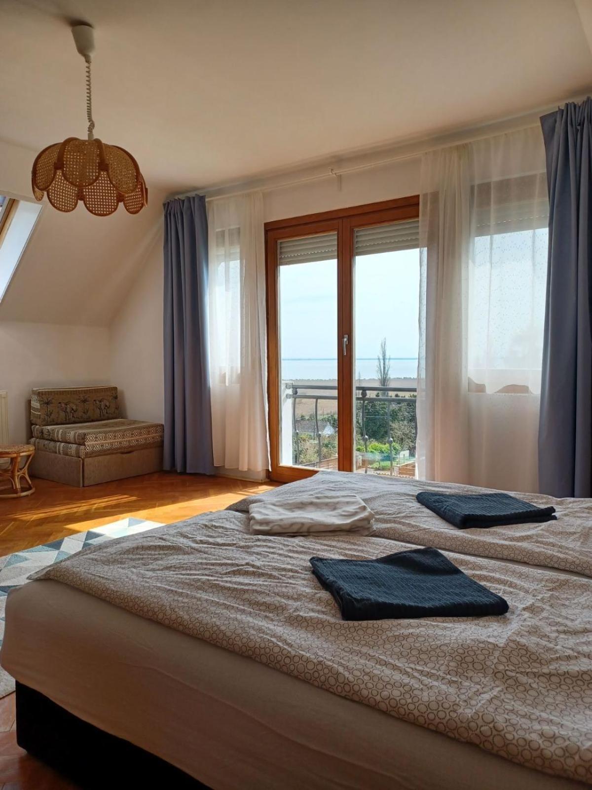 Szigligeti Panorama Apartmanhaz Exteriér fotografie