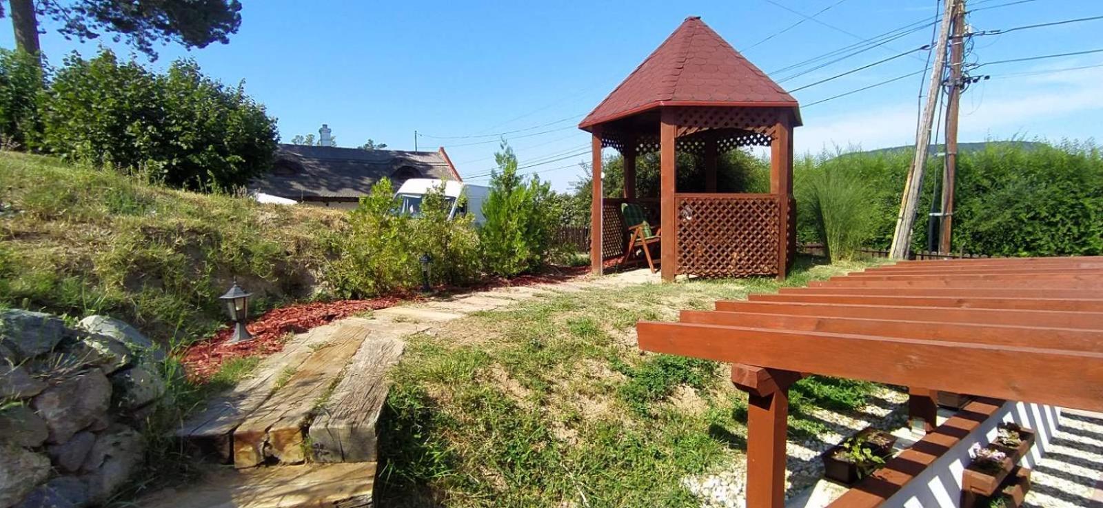 Szigligeti Panorama Apartmanhaz Exteriér fotografie